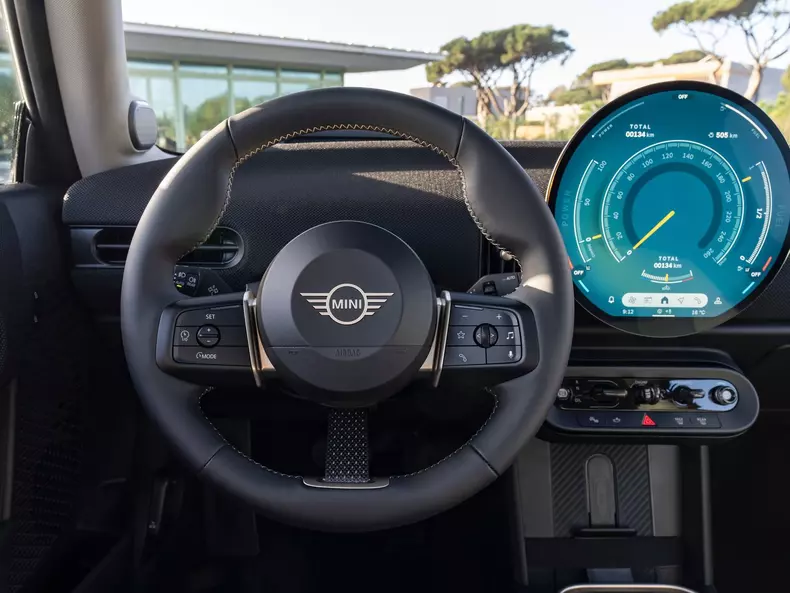 Mini-Cooper_S-2024-1600-1e