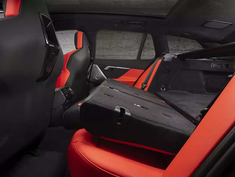 P90564544_highRes_the-all-new-bmw-m5-t