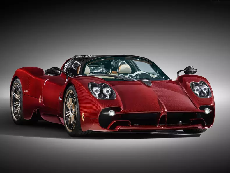 Pagani-Utopia_Roadster-2025-1600-01