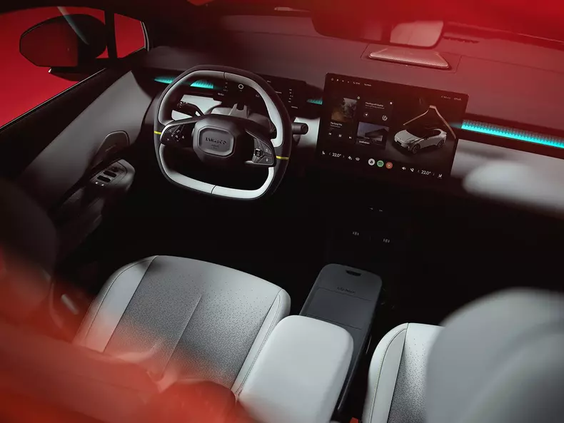 Lynk_Co-02-2025-Interior.286e41fd