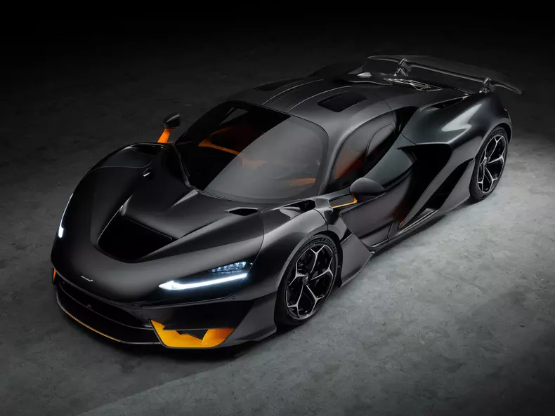 McLaren-W1-2025-wallpaper