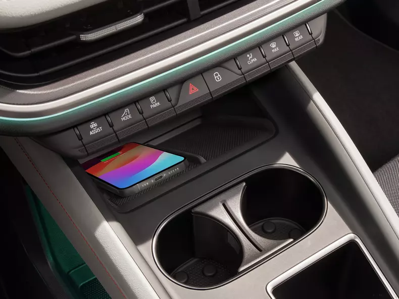 Skoda-Elroq-2025-HD-a9b8f8821b769b15313a52962962a27b7e63b4ad7