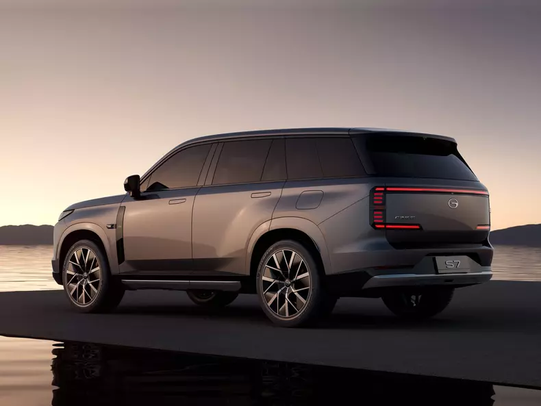 GAC-S7-2026-Rear_Three-Quarter.cdc81cb4