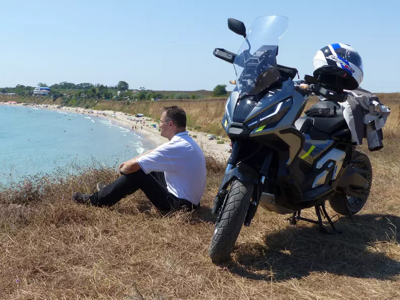 Honda X adv low res 001