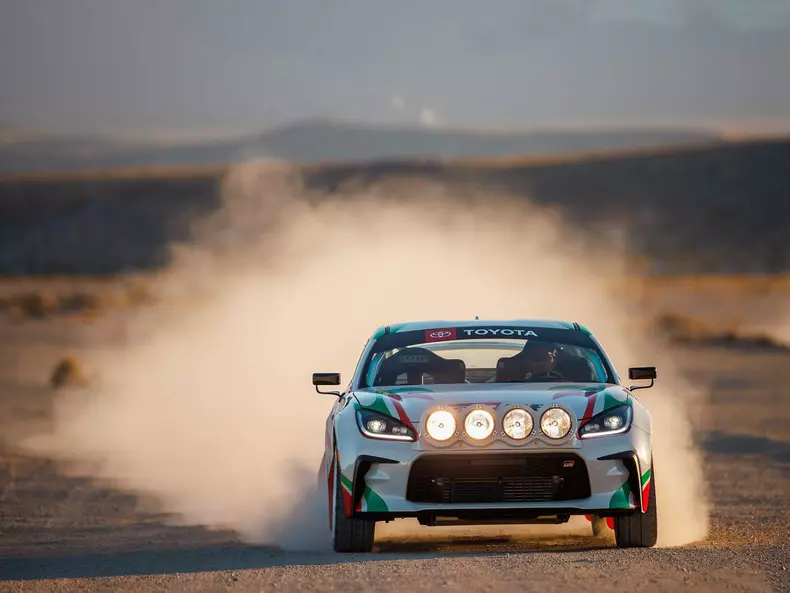 Toyota-GR86_Rally_Legacy_Concept-2024-Front.cf4ba815
