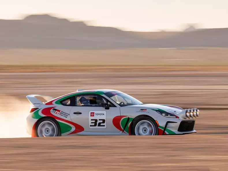 Toyota-GR86_Rally_Legacy_Concept-2024-HD-a86e01ff1b82b489f2a213d008a68048e0e7909f3