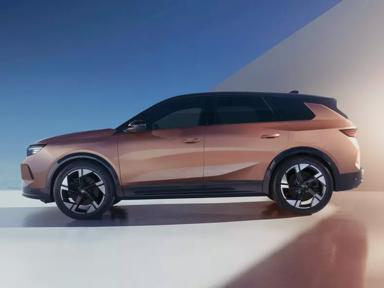 web_Opel-Grandland-2025-Side_Profile.33a9068e