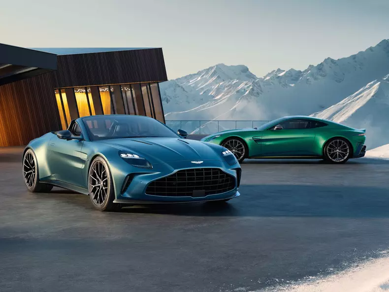 Aston_Martin-Vantage_Roadster-2026-HD-7e2dd7ef1b9b33f6d119b70279ad90777144b4bd8