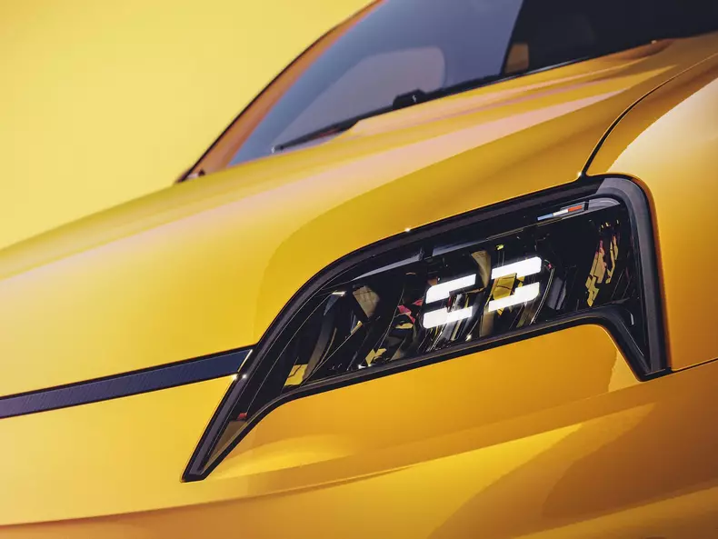 Renault-5_E-Tech-2025-1600-23