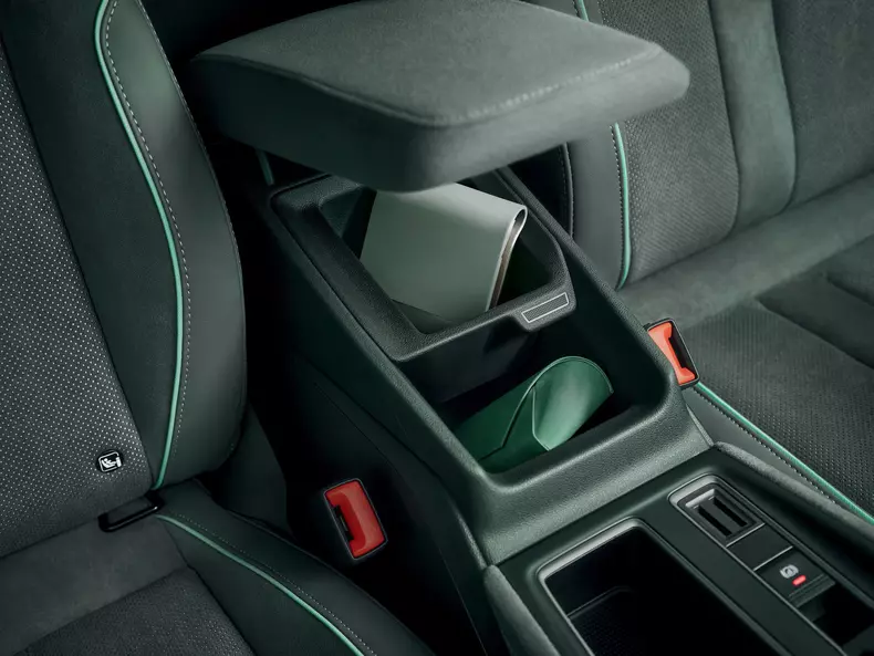 Skoda-Enyaq-2025-HD-cc961d9b1b994766ddbf4d155da302bbc6c0169f2