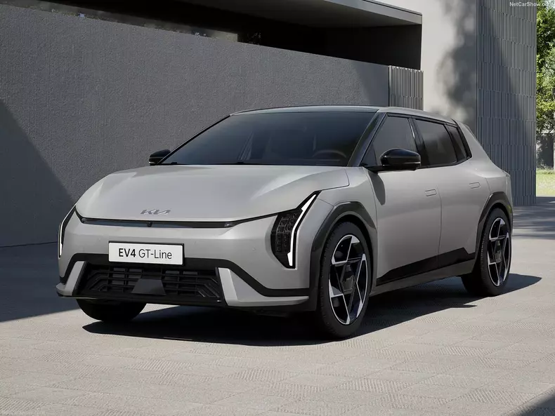 Kia-EV4_Hatchback-2026-01