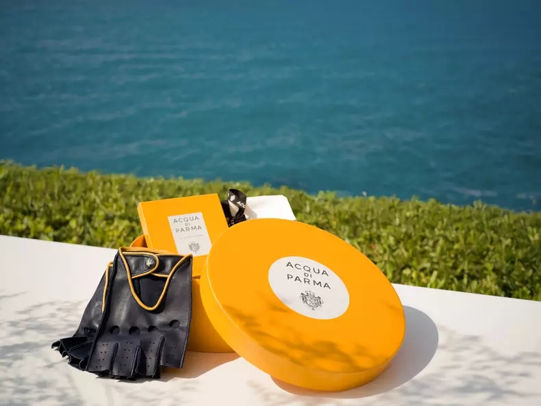 01_Maserati_Acqua di Parma_Art of Travel Kit