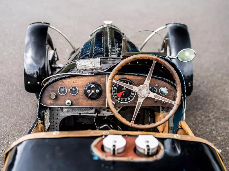 Bugatti-Type_59_Sports-1934-Interior.c0c2d3b5