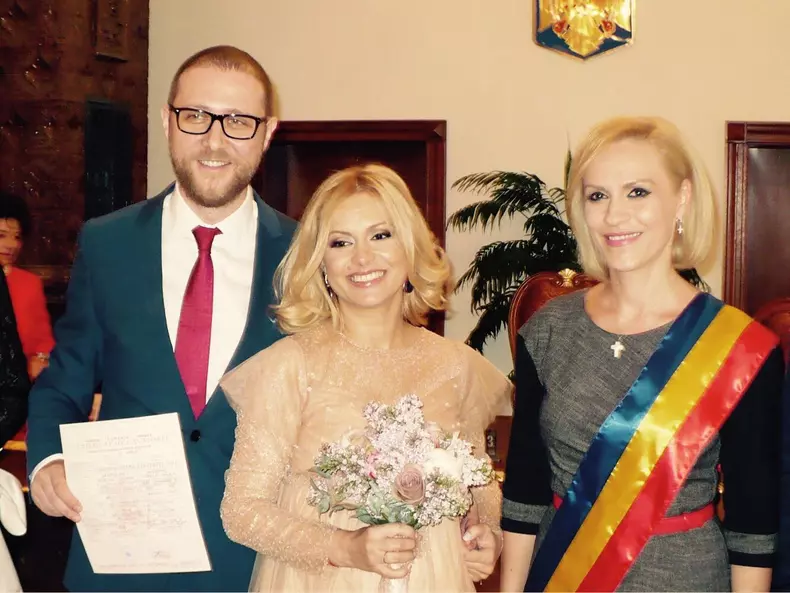 Simona Gherghe si Razvan Sandulescu nunta 1