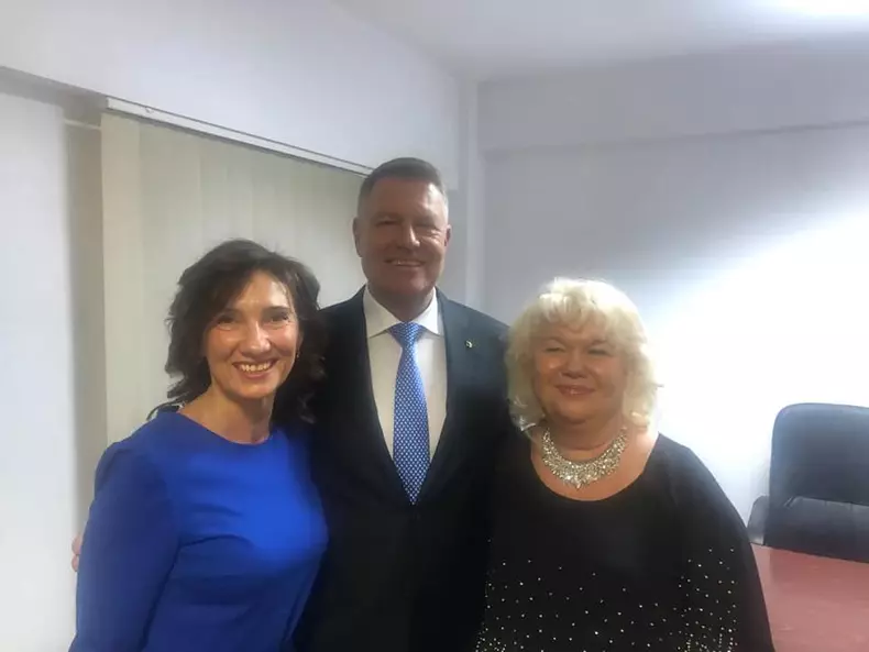 Carmen și Klaus Iohannis la Gala Femeile Liberale Premiază Excelența