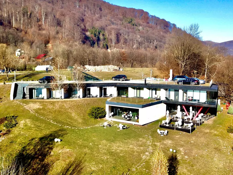 Foto 1: Atra Doftana