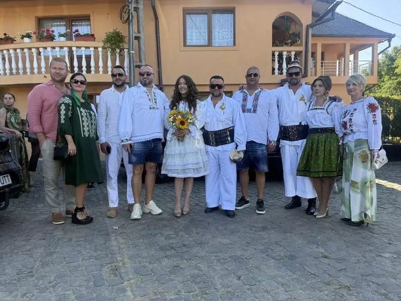 Carmen Chindriș s-a căsătorit (10)