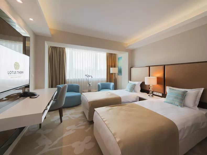 DOUBLE-Room-01-2048x1536-1
