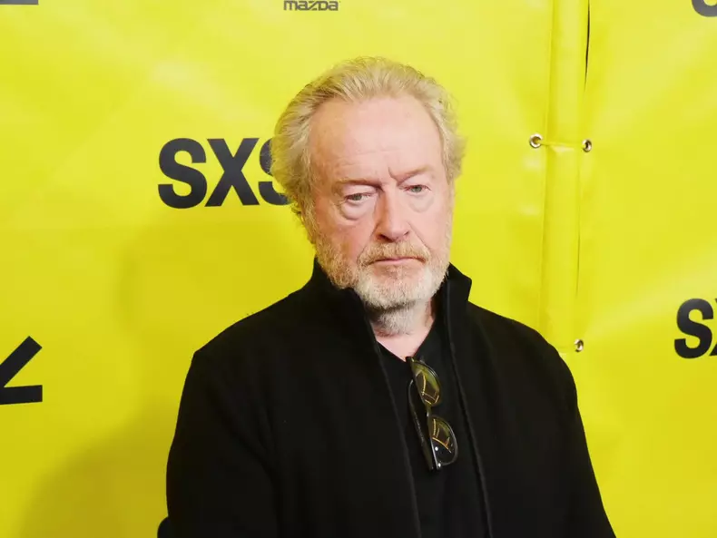 Ridley Scott negociază cu Disney pentru a adapta „Merlin”