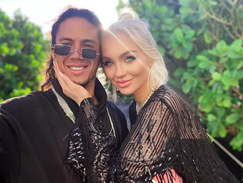 alexandra-stan-in-mijlocul-unui-scandal-de-proportii.-o-fosta-asistenta-tv-o-acuza-ca-i-a-furat-iubitul-6