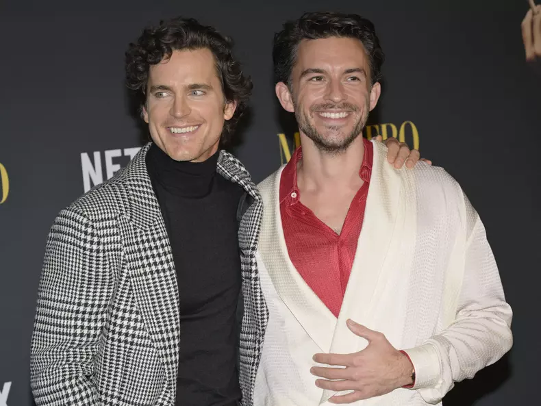 Matt Bomer a sărutat-o pe Drew Barrymore 