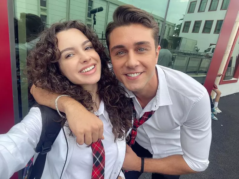 Onur Seyit Yaran a ieșit din serialul „Totul pentru familia mea”  (9)