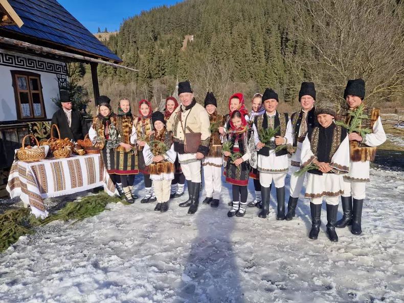 Tezaur folcloric, filmari Craciun la Vatra Dornei5