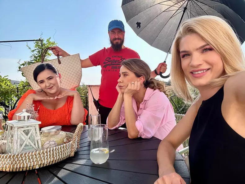 Ella-Prodan-Iubire-cu-parfum-de-femeie-4