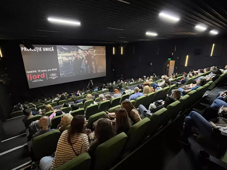 avanpremiera-fjord-cristian-mungiu (2)