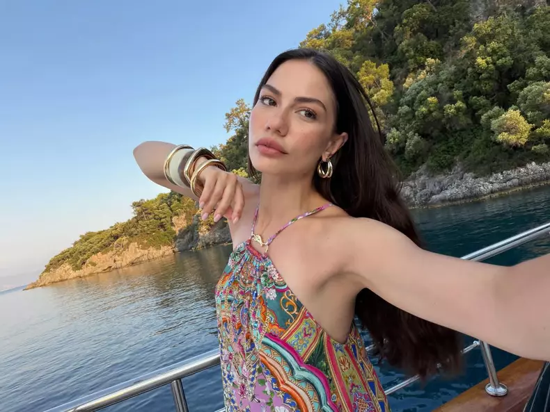 Demet Özdemir (5)