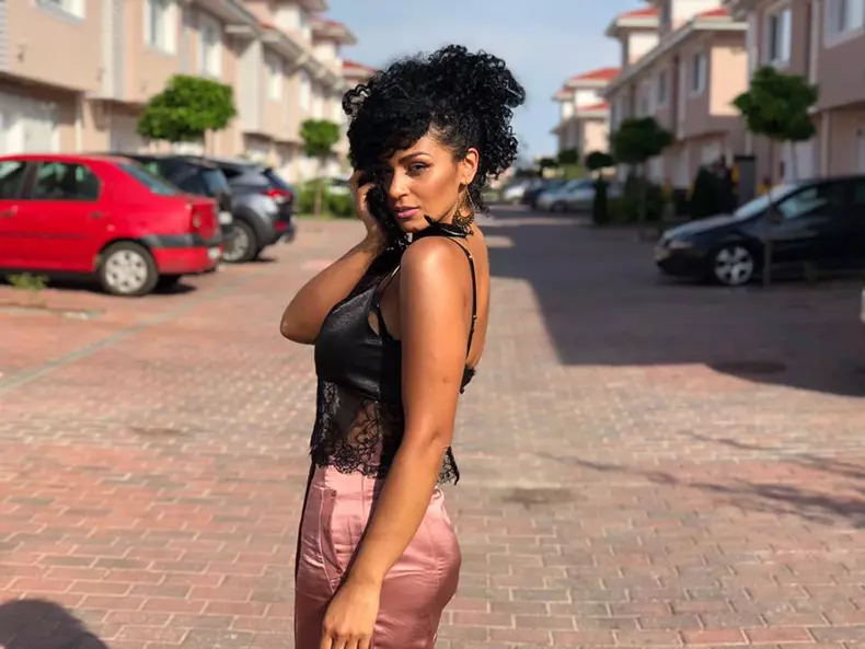 Dieta-cu-care-Majda-Aboulumosha-a-slăbit-17-kilograme-3-1