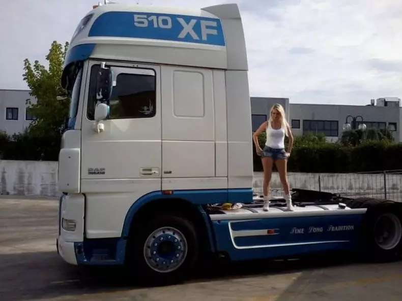 romanca-sofer-TIR-01