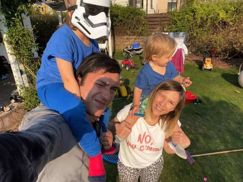 Adela-Popescu-a-ajuns-la-spital-3