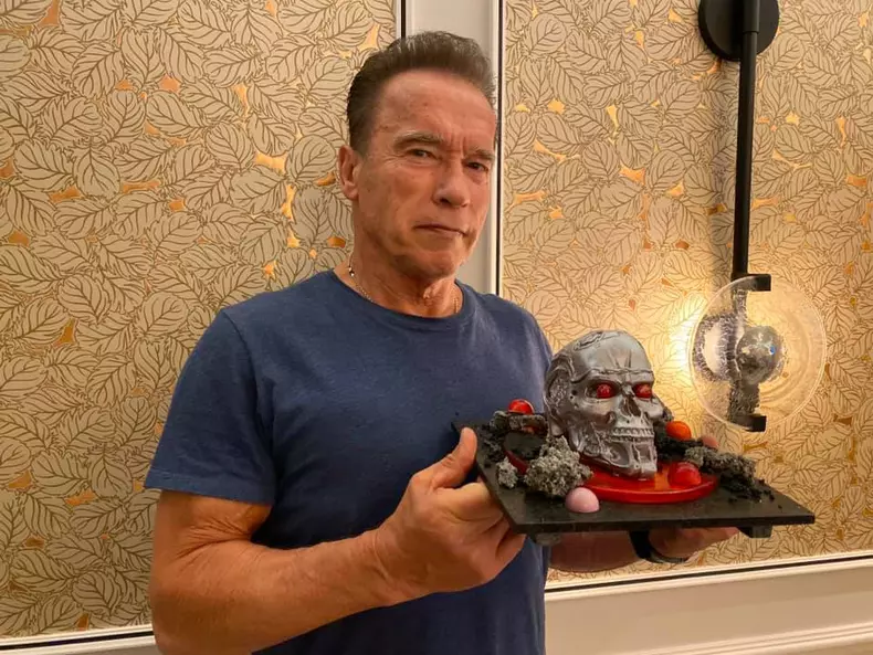 Arnold-Schwarzenegger-1