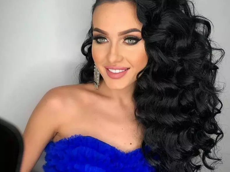 bianca-comanici-blonda-9