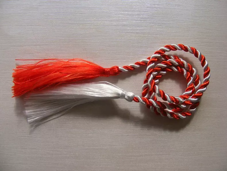 martisor-88258_1280-2