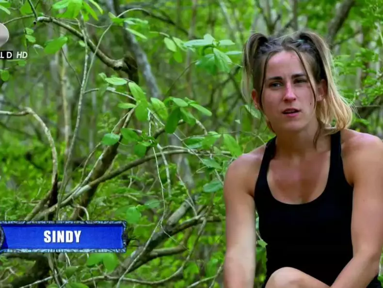 sindy-de-la-razboinici-1