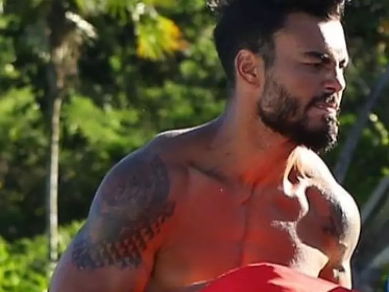 jador-survivor-2021-10