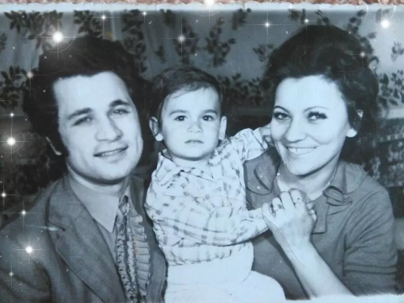 40603722_695906944087241_3284310879356583936_n