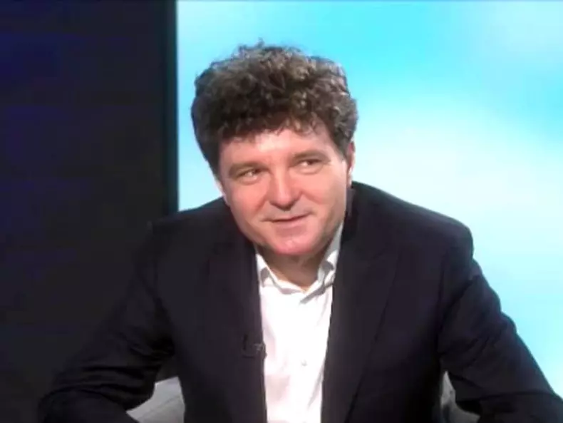 Nicusor-Dan-s-a-tuns-1