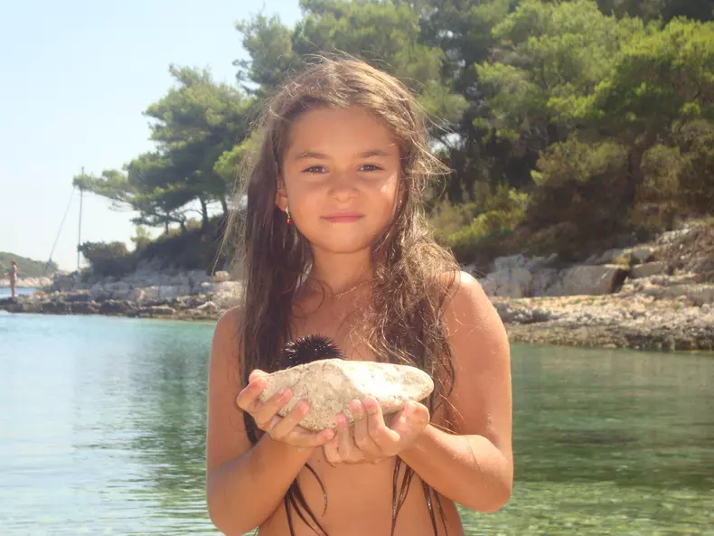 cum-arata-antonia-melissa-fiica-lui-cristi-borcea-5