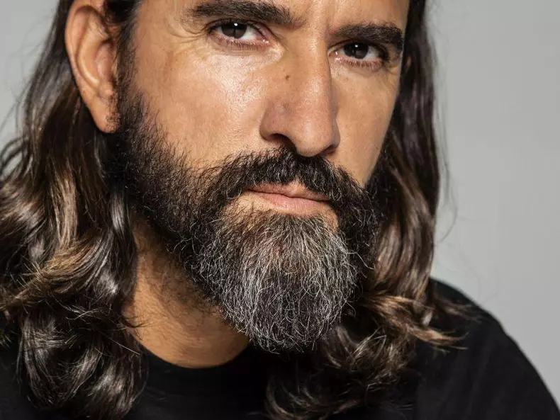 Cine-este-Tibi-Clenci-noul-jurat-de-la-Bravo-Ai-Stil-Celebrities