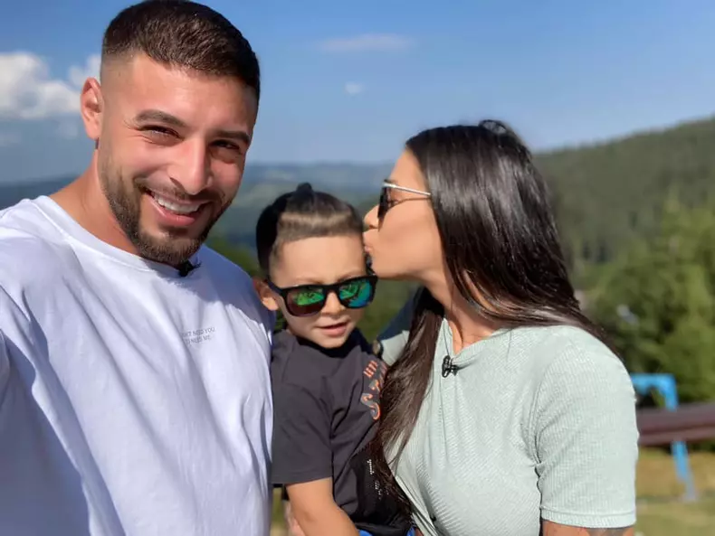 Roxana-Vancea-totul-despre-sarcina-si-despre-sotul-sau.-Cum-l-au-acceptat-parintii-vedetei-EXCLUSIV-2