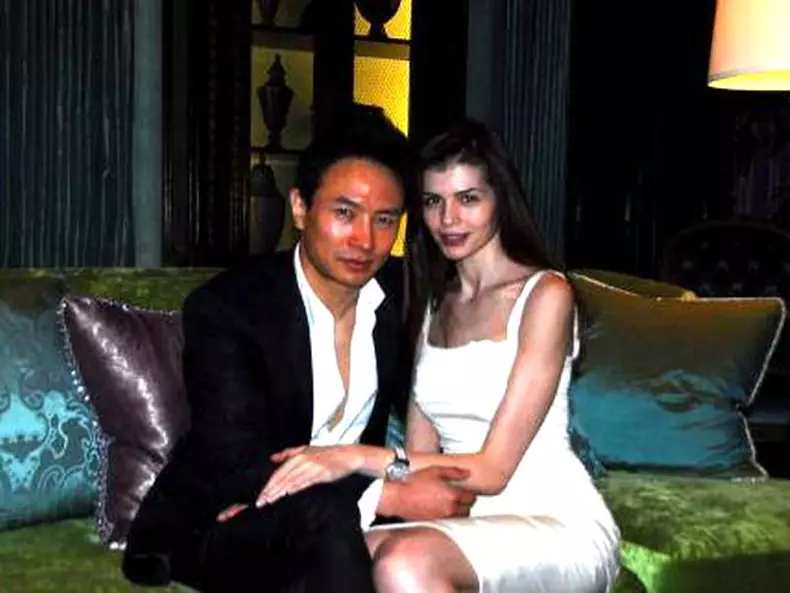 monicagabormrpinkcuvinte-romana01