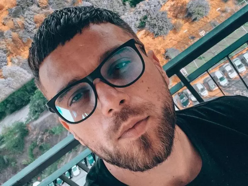 shift-12-crop-1604999021