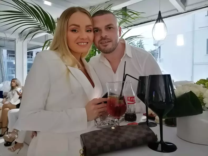 maria-constantin-si-robert