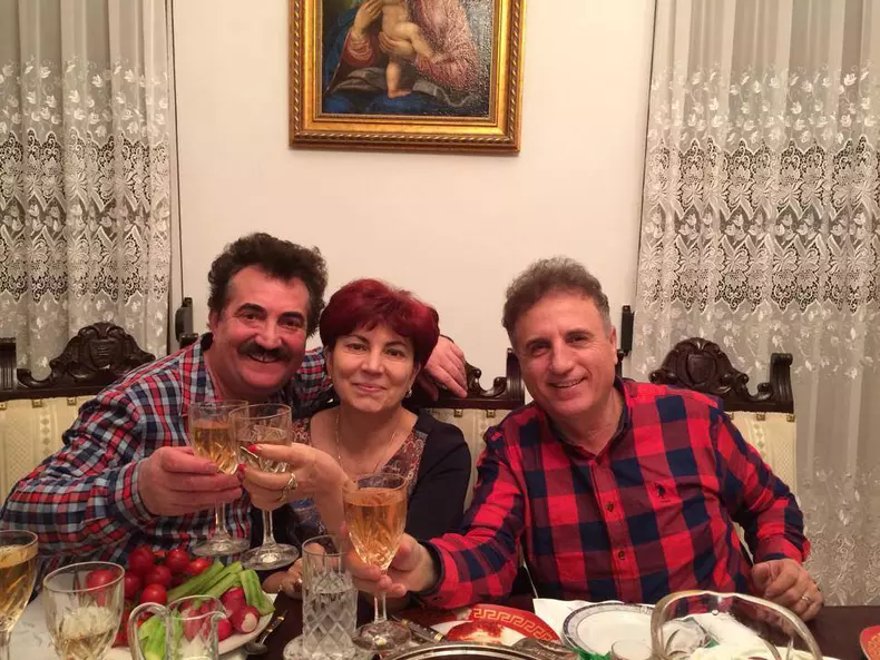 1471280_1548305015440510_6383755161391267045_n