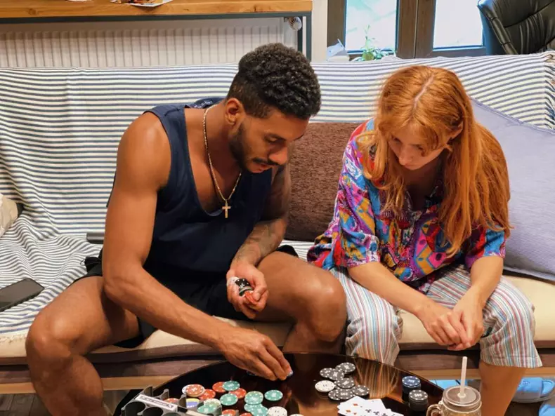 252470242_210027627937342_4692121110948507782_n