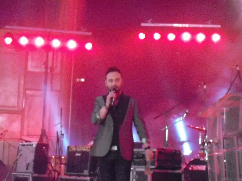 258093_153391568063055_5767020_o