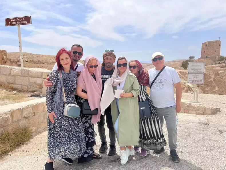 Carmen-de-la-Salciua-vacanta-Ierusalim